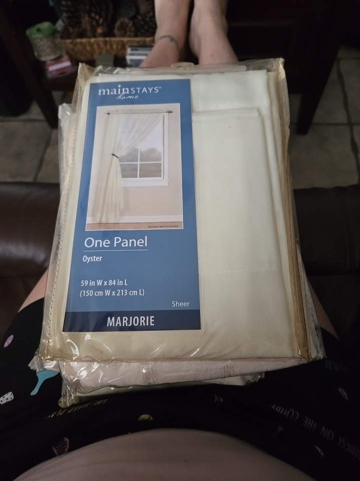 Mainstays Marjorie Sheer Voile Curtain Panel White 59×84 One Panel B24
