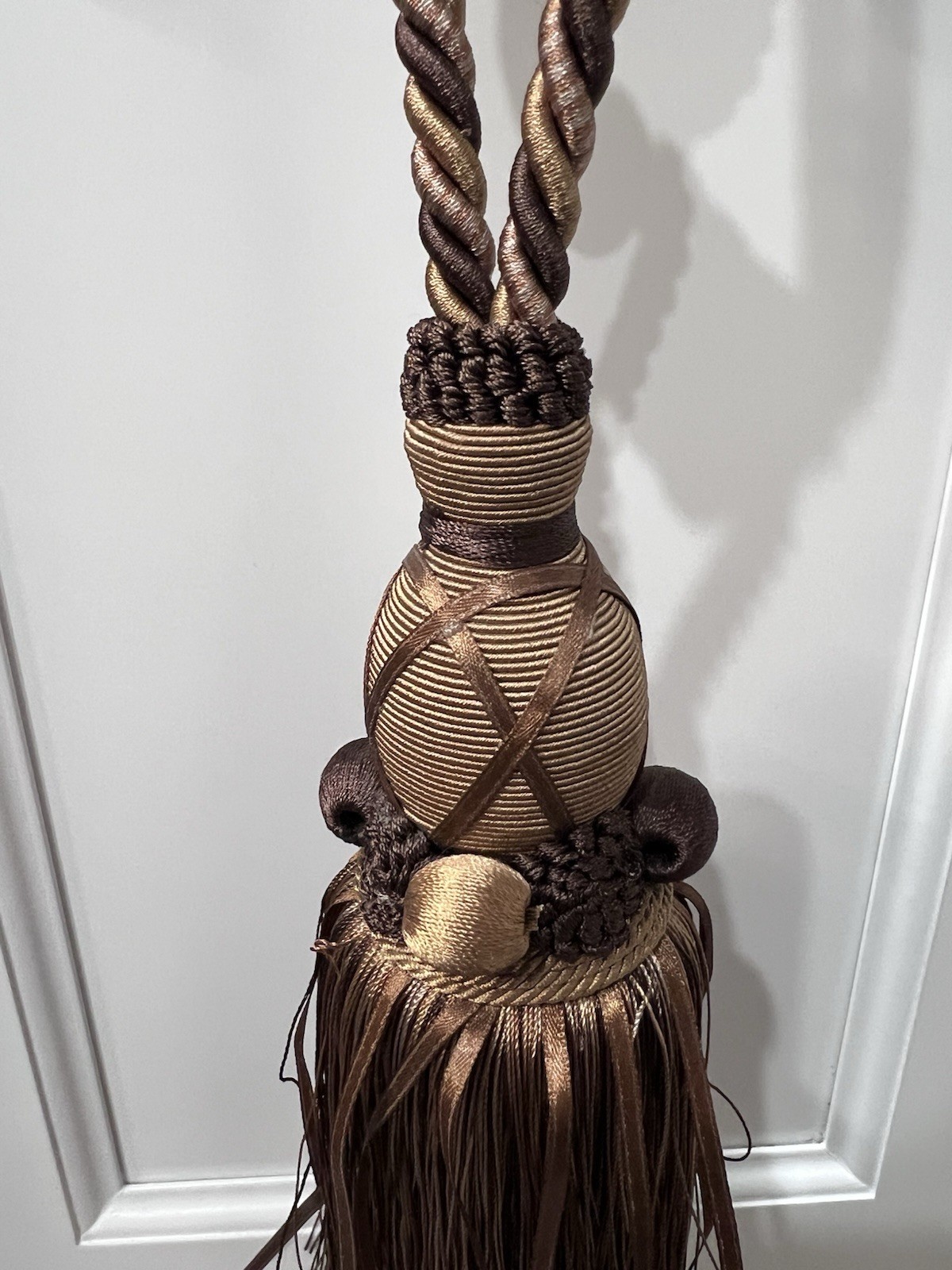 Brown Gold Rope Tasseled Curtain Tiebacks Set Of 2 Pre-Owned