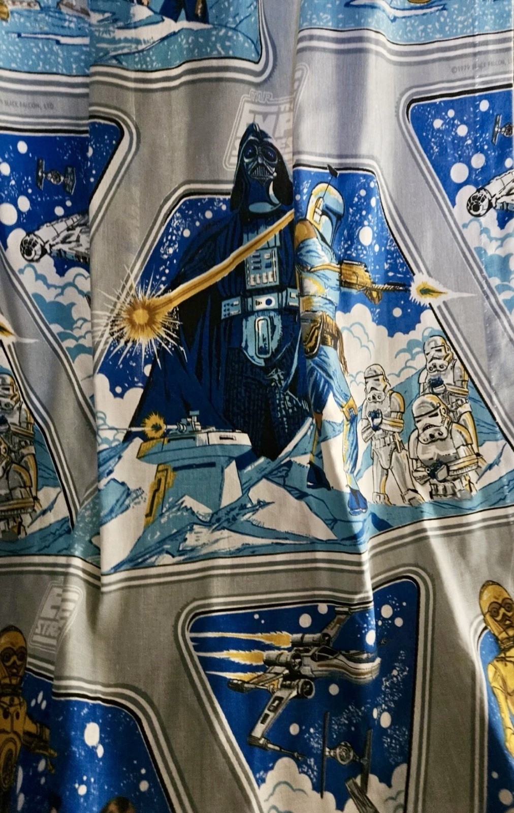 Vintage – “Empire Strikes Back” Star Wars Material – 1979 Black Falcon Ltd.