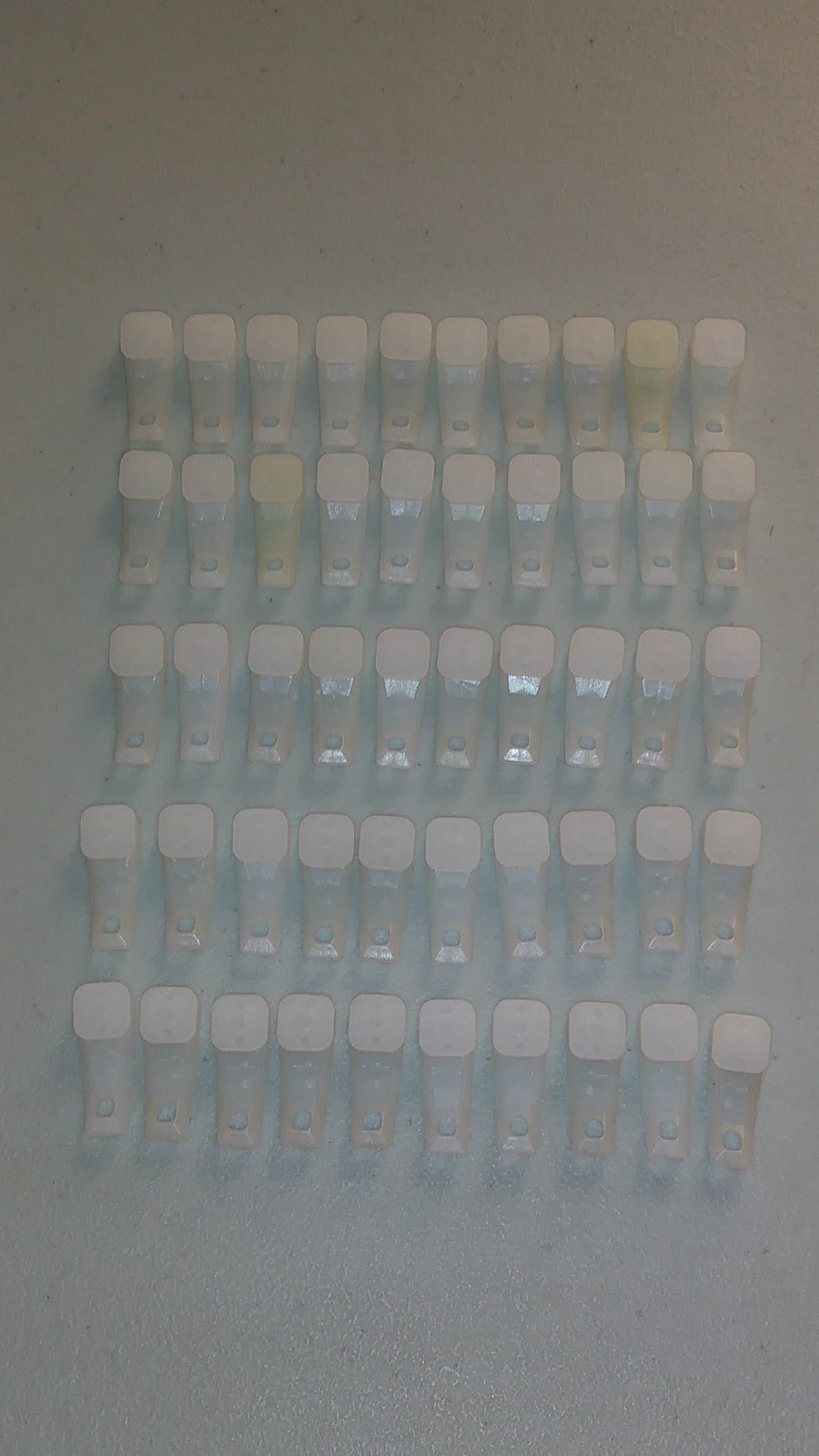 50 pieces. KIRSCH Traverse Rod Slides Replacement. Plastic white. 508