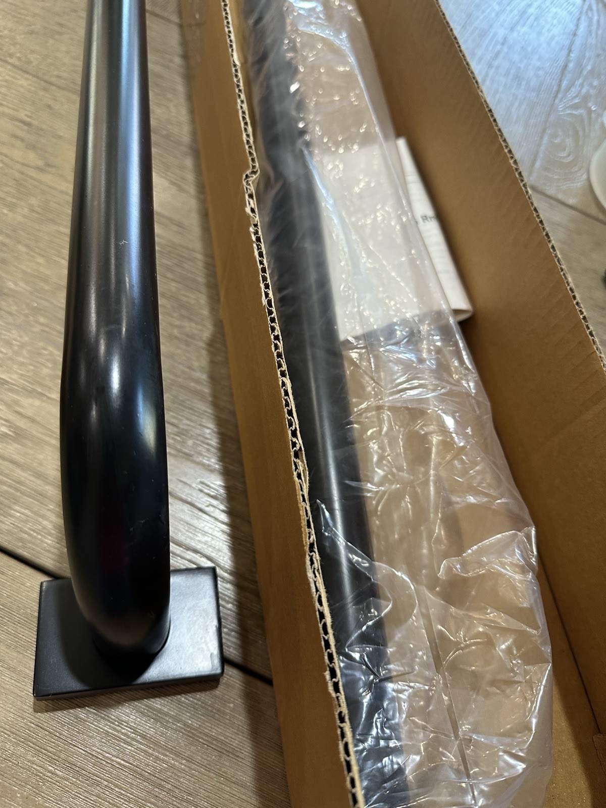 Pottery Barn room darkening 1.25 Curtain Drapery Rod 108-144″ Bronze