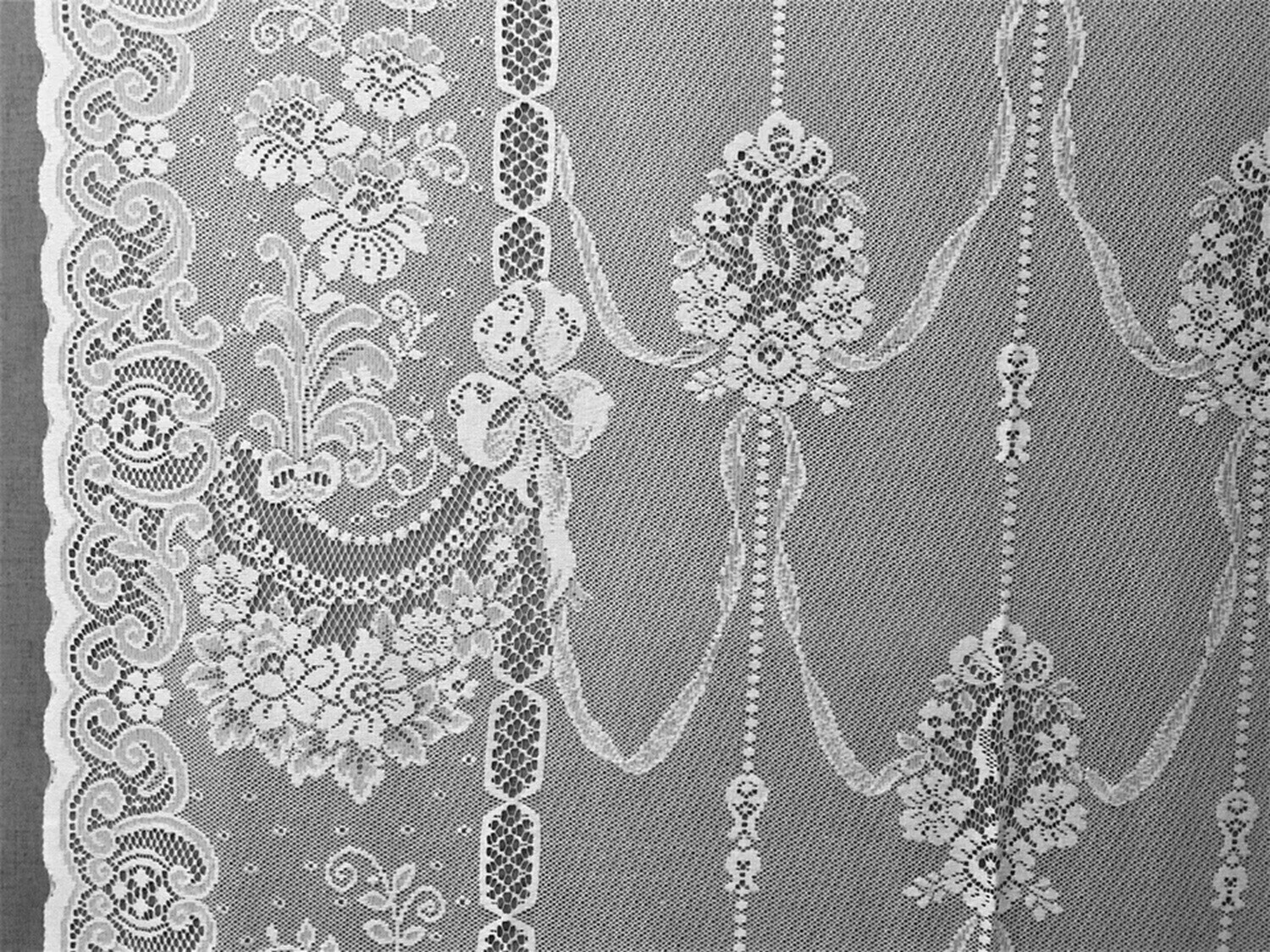 Classic Ayshire White Cotton Blend Lace Window Panel 60″ x 84″ Livingroom Bedrm