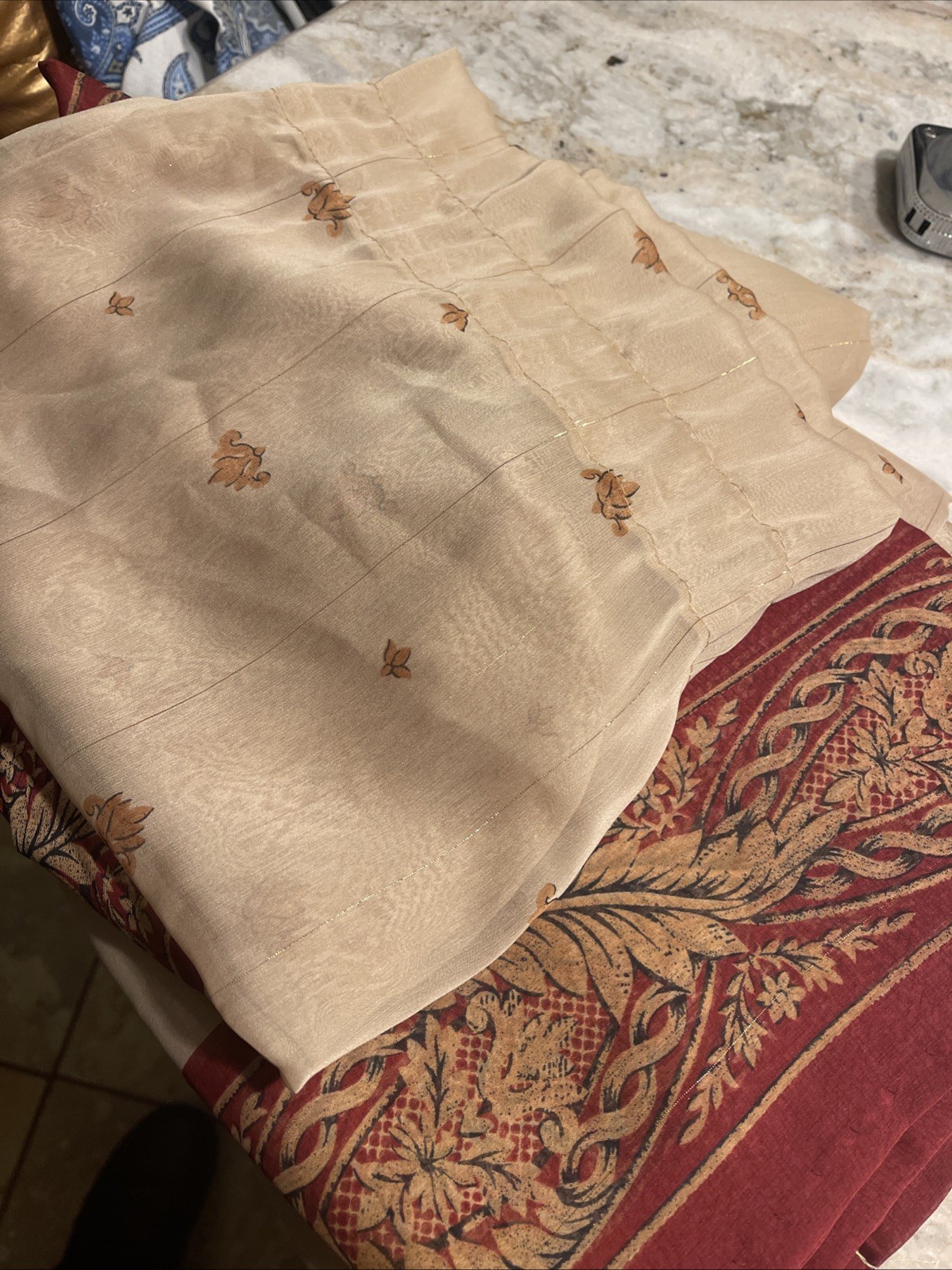 2 pc Set CROSCILL CLASSICS EMPRESS IMPERIAL RED GOLD SHEER PANELS CURTAINS 42X84