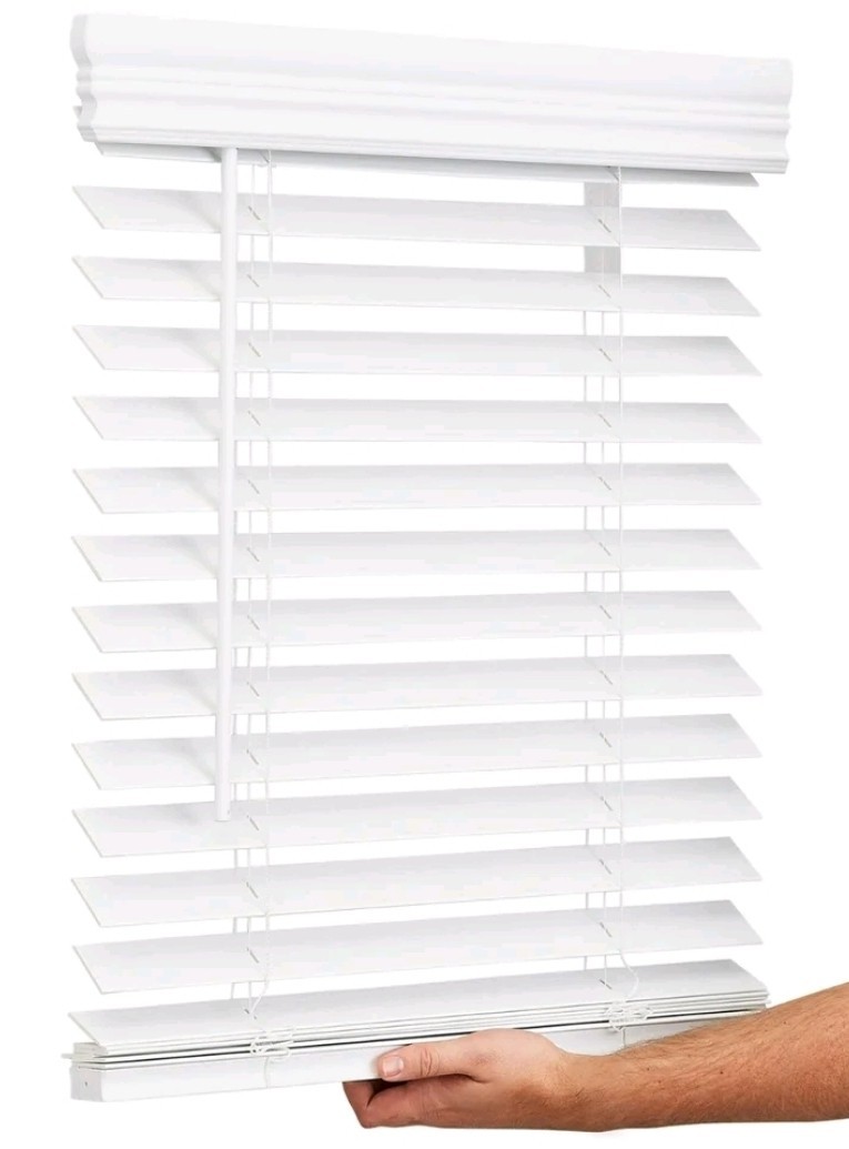 Lotus & Windoware Cordless 2″ Faux Wood Blind 27×72 – Retail $55