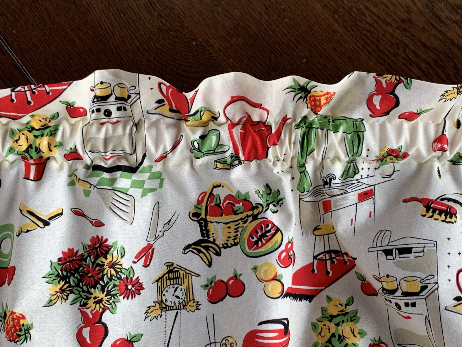 Retro MCM Style Valance With Kitchen Appliances, Food, Kitsch New Handmade