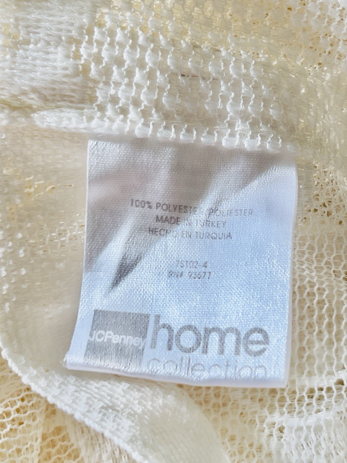 IVORY OFF WHITE HEAVY ROSE FLORAL SCALLOPED LACE CURTAIN PAIR JCPENNEY 56×86