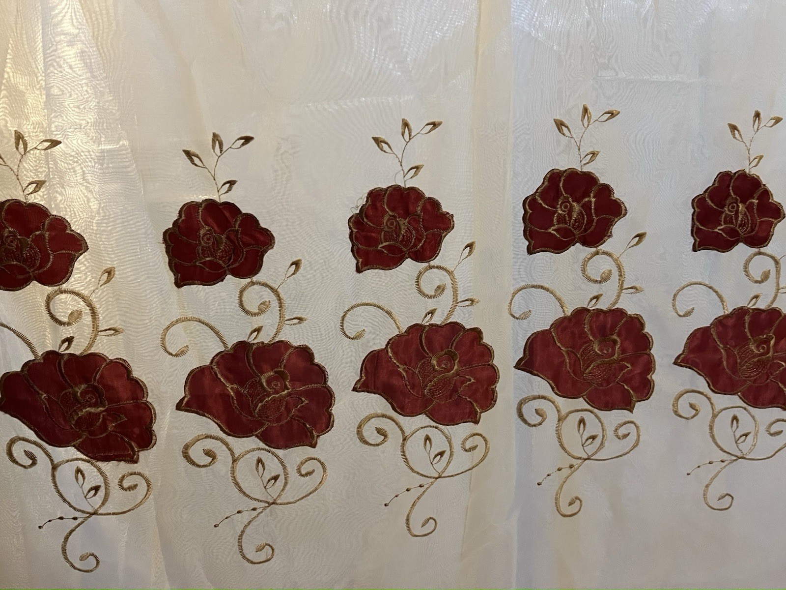 Vintage Sheer Curtain Panel with Embroidered flowers. 82 in x 59 in