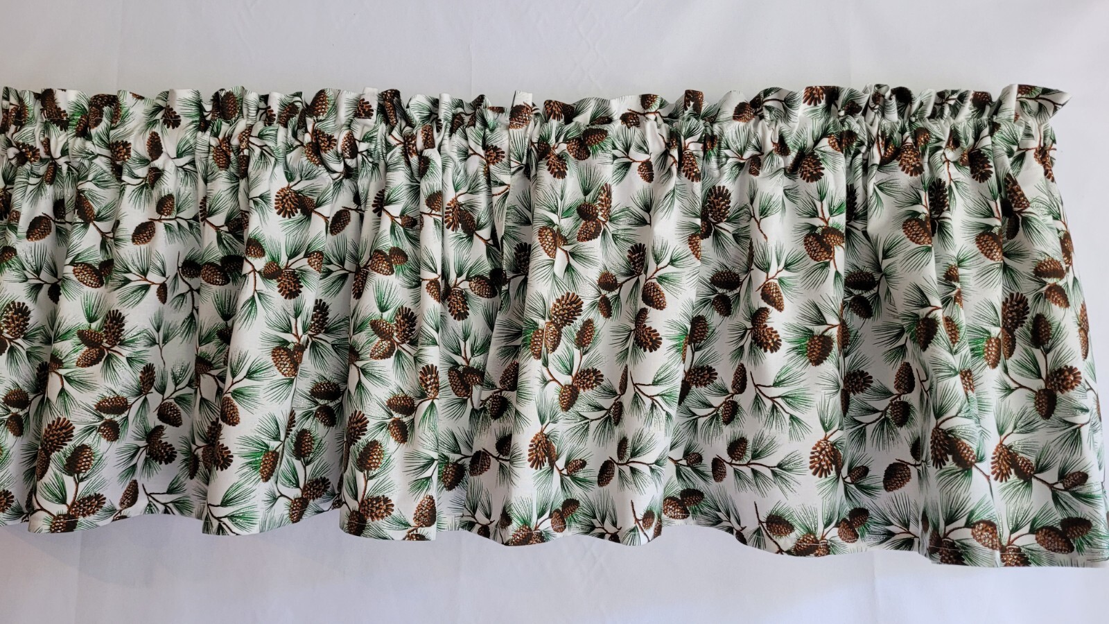 Pinecone Christmas Valance, Glitter Valance Curtain, White and Green Christmas