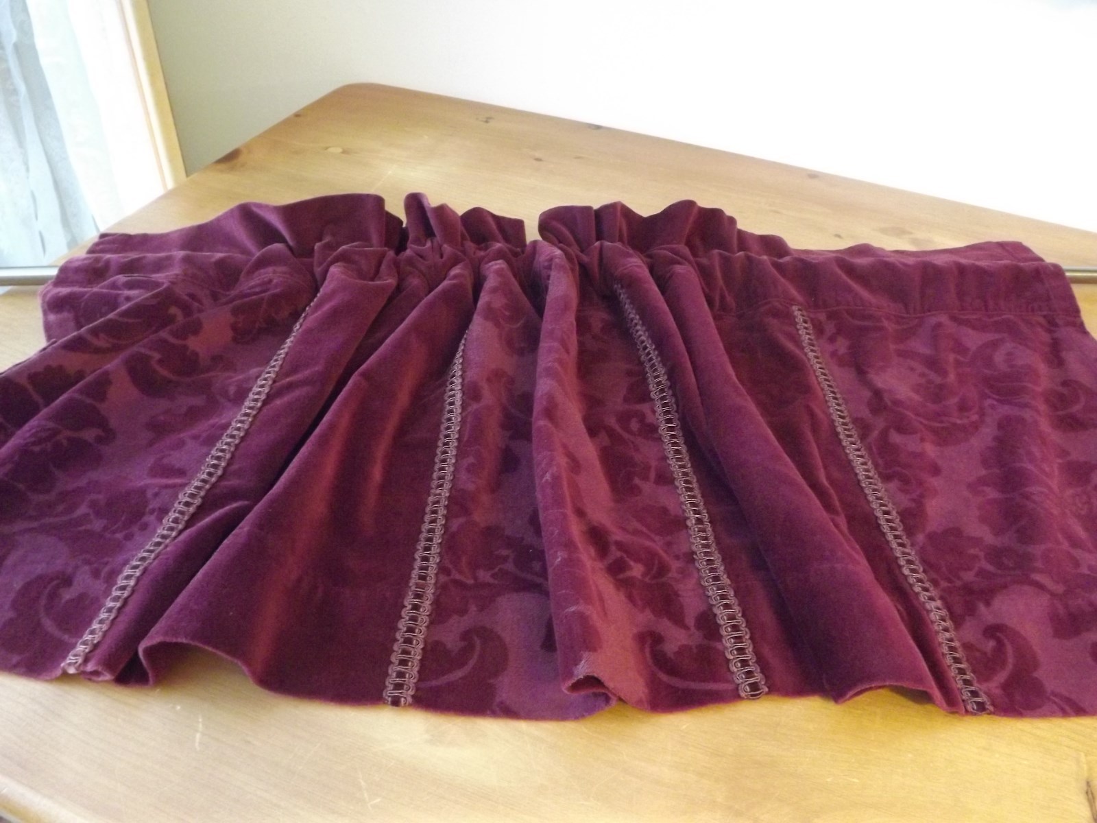 RICH BURGANDY VALANCE VELVETY FEEL 100% THICK COTTON 54W X 19″