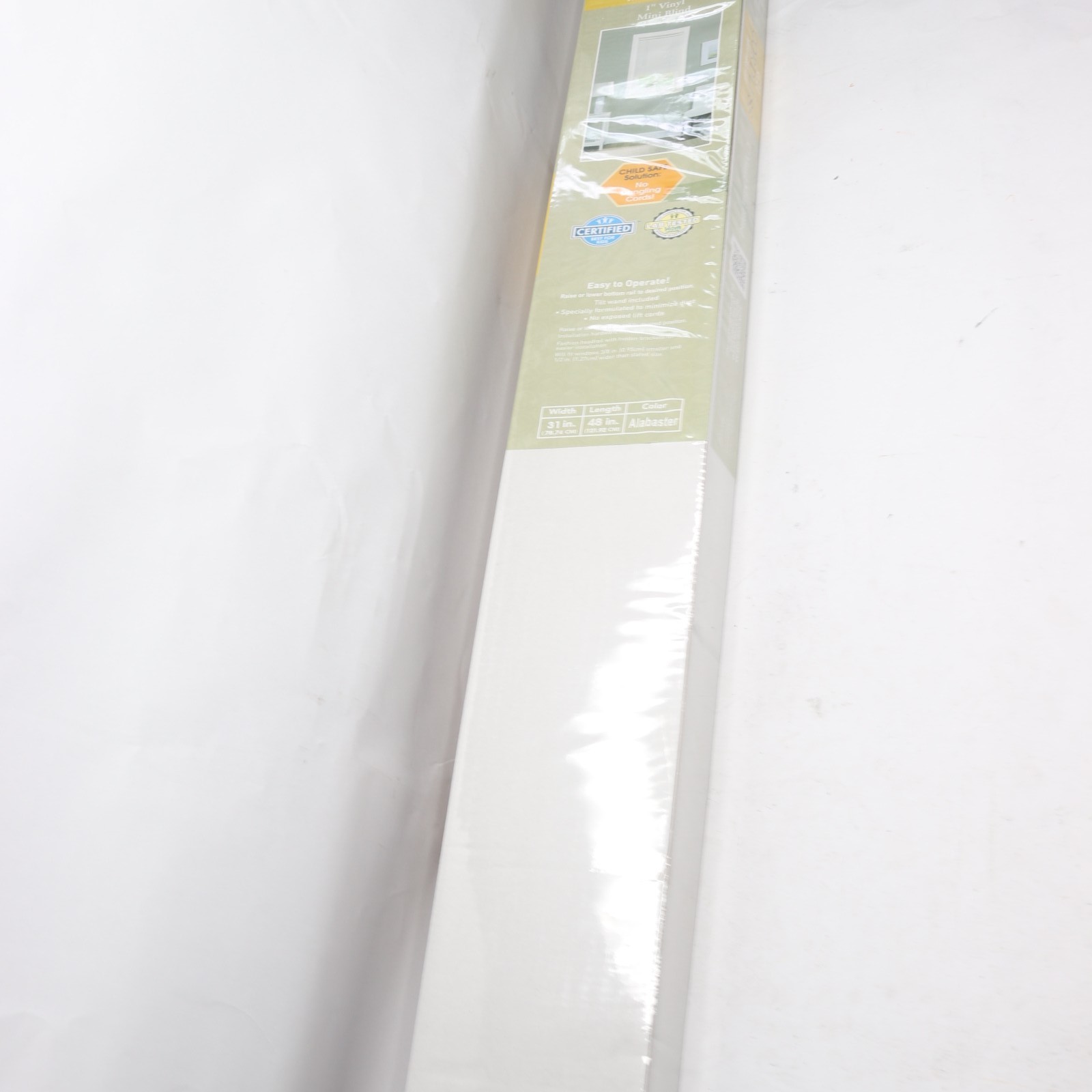 Achim Cordless Light Filtering Mini Blind Vinyl Alabaster 1″ Slats 31″ x 48″
