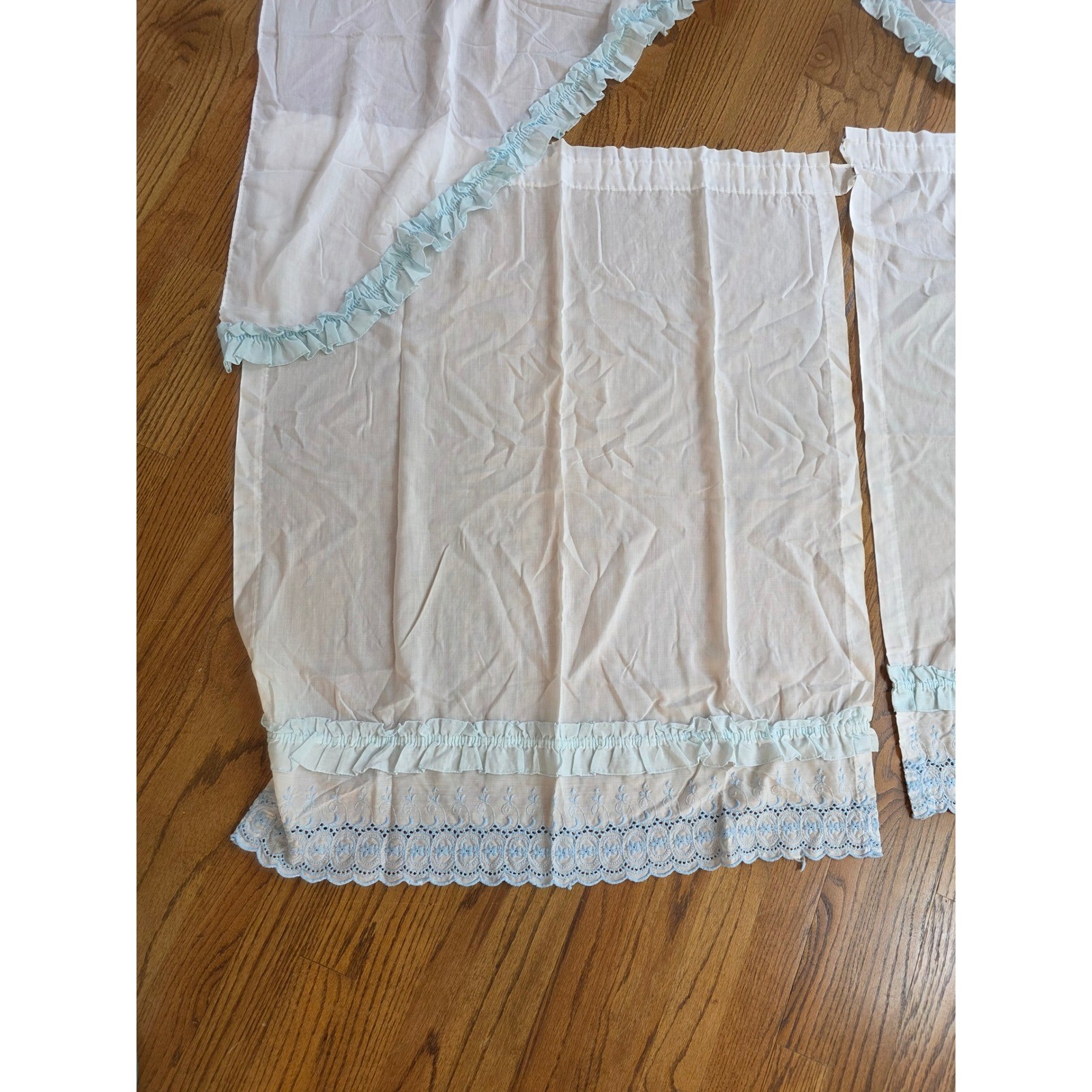 Vintage White Blue Ruffled Eyelet Lace Kitchen Cafe Curtain Set Valance Tiers