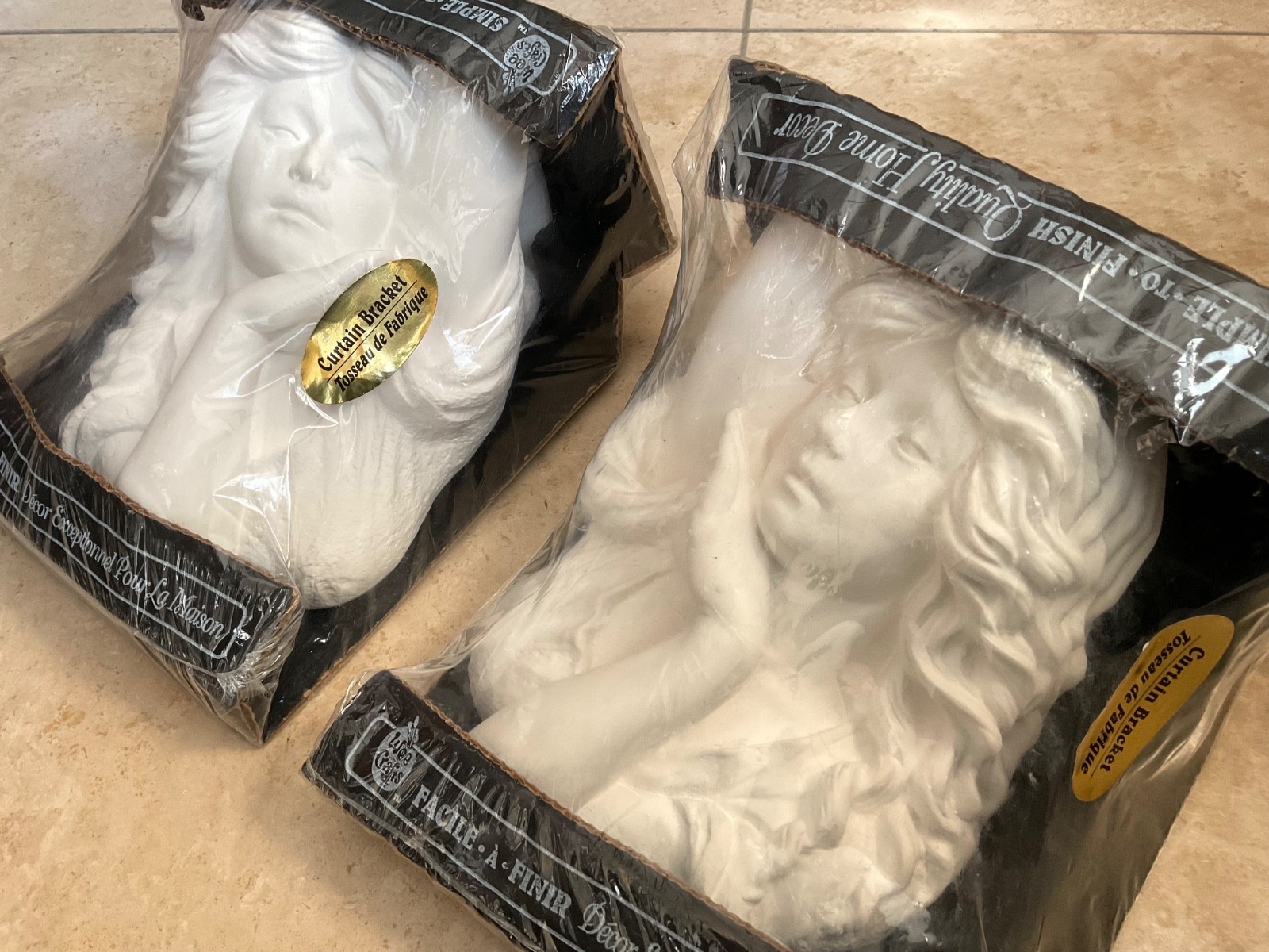 Women Busts Curtain Rod Holder Bracket White Feminine Decorative pair
