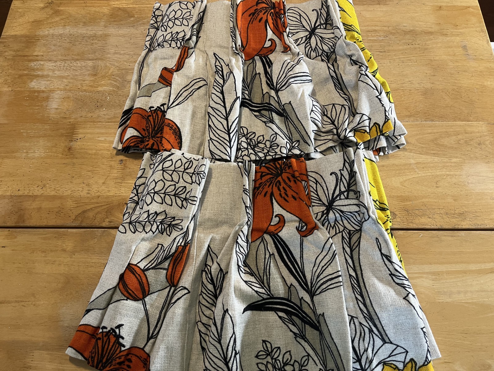 Vtg Set Of 2 Handmade Valances 13.5″ x 72″ Pleated Clip Yellow Orange Floral A09