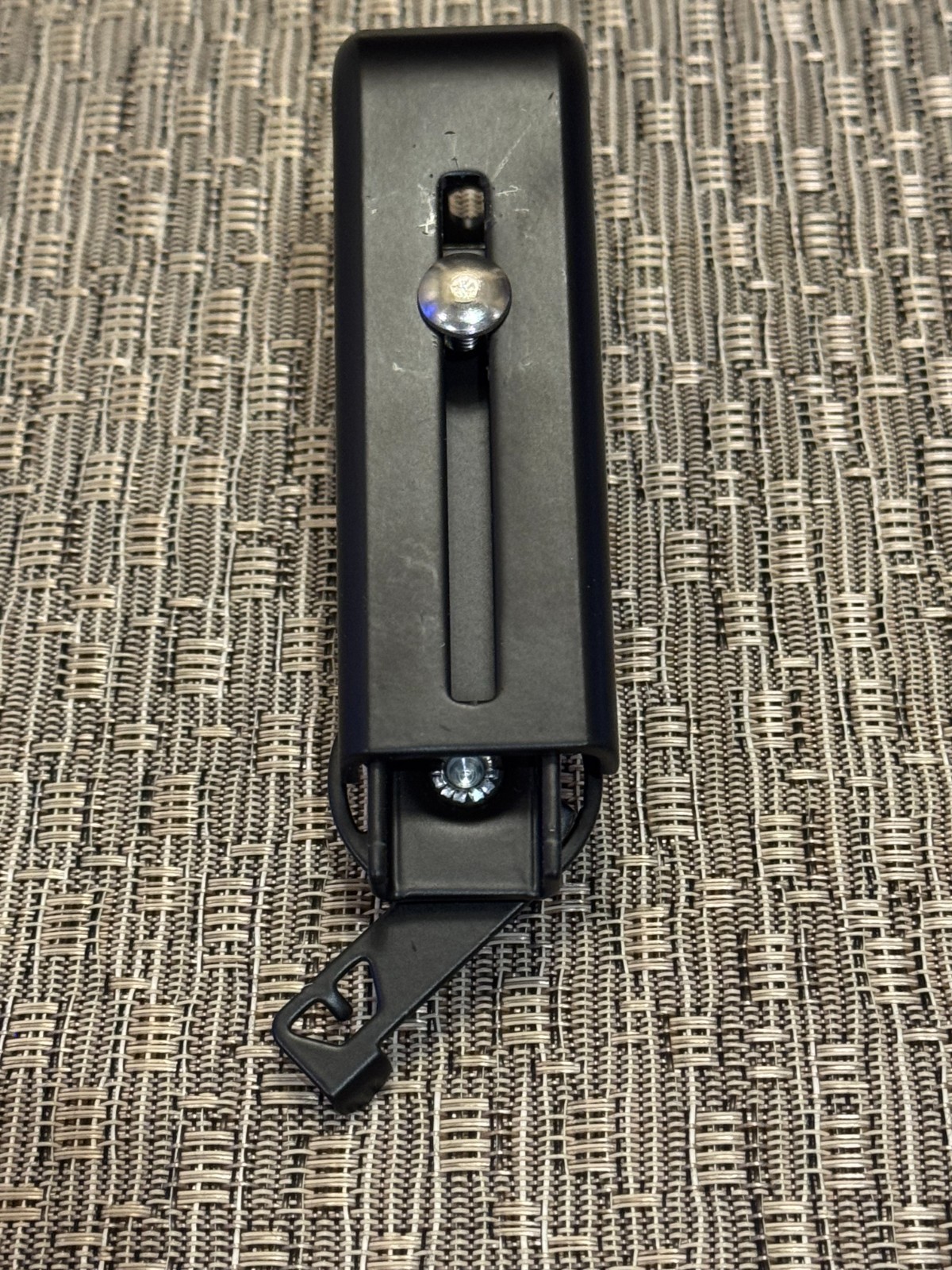 Lutron/Somfy Glydea Wall Brackets for Motorized Drapery Track, Black pack of 10