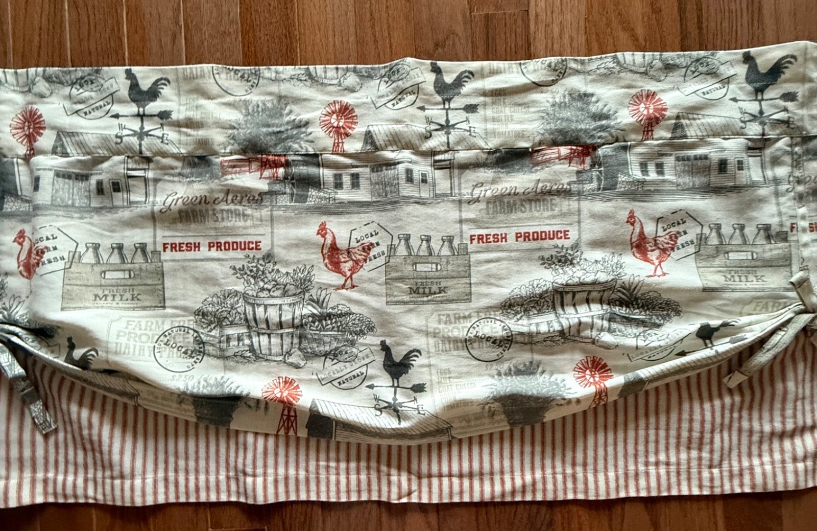 Better Homes & Gardens Rustic Farmhouse Kitchen Window Valance Rooster, 1 panel