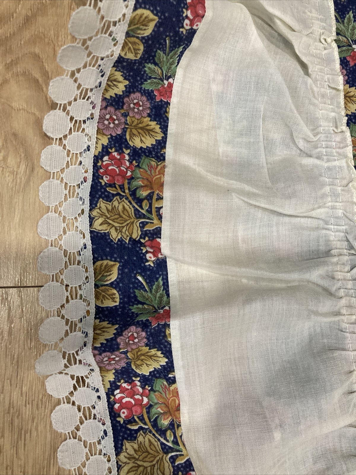 2 Pairs Attached Valances Rifled Laced Cotton Blend Floral Curtains 45”W/78”L
