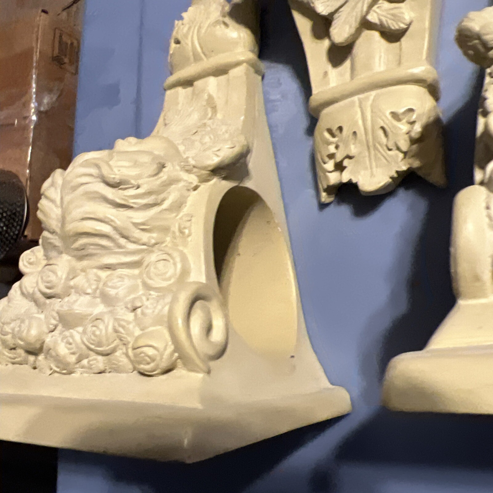 Cherub 4 Drapery Curtain Rods Wall Sconce Resin Swag Holder