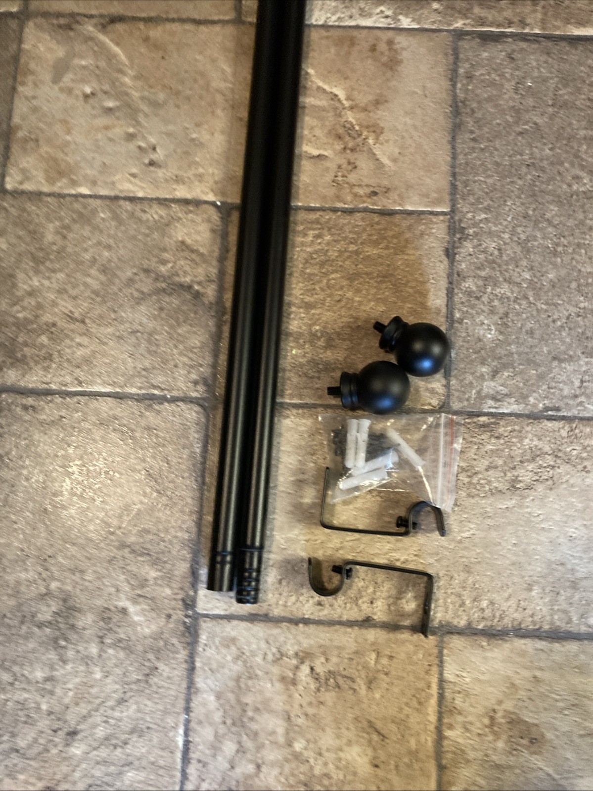 5/8″Dark Brown Metal Single DraperyCurtain Rod, 32”. Has All The Hardware.No Box