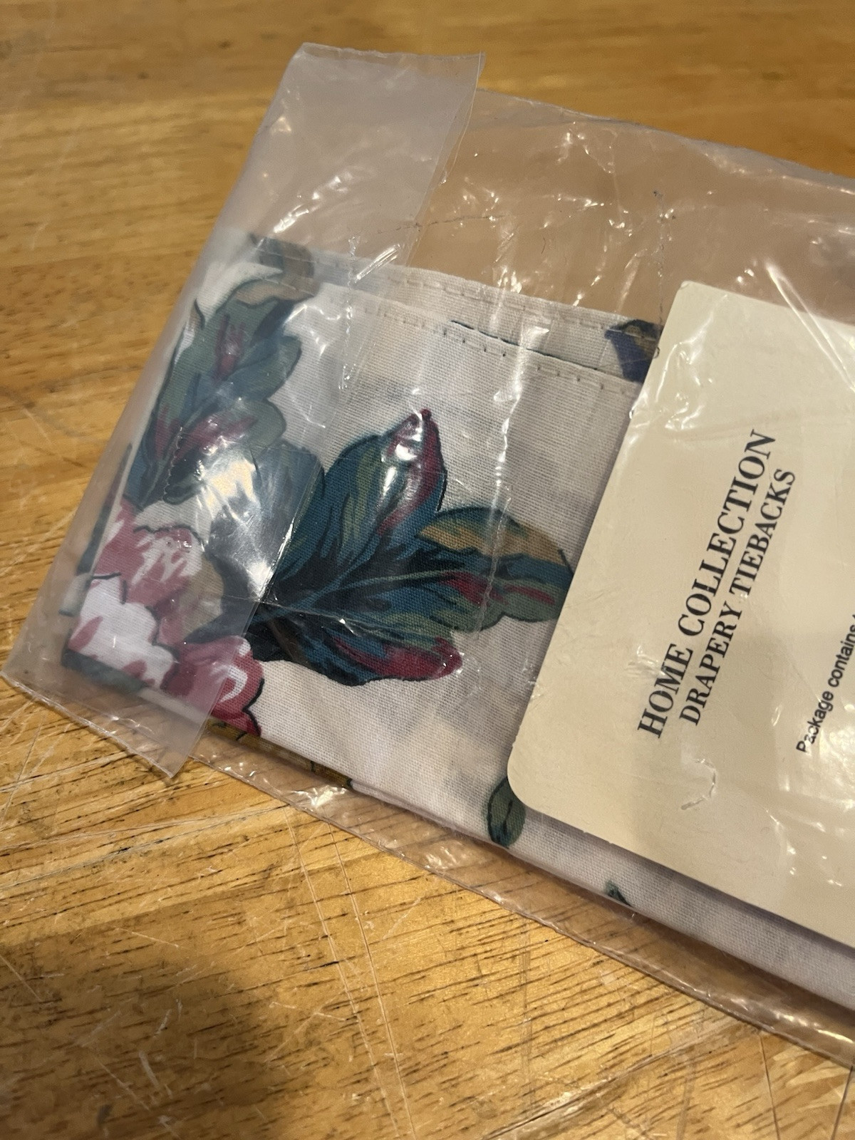 JC Penney Home Collection Isabella Curtain Tiebacks 3×36″ Set Of 4 NOS Floral