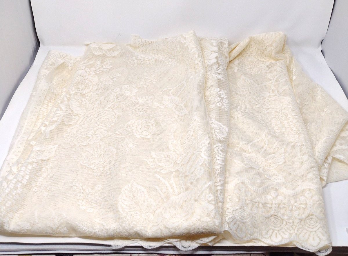 Set of 2 Vintage Sheer Cream Floral Lace Curtain Panels 54″ x 84″ each
