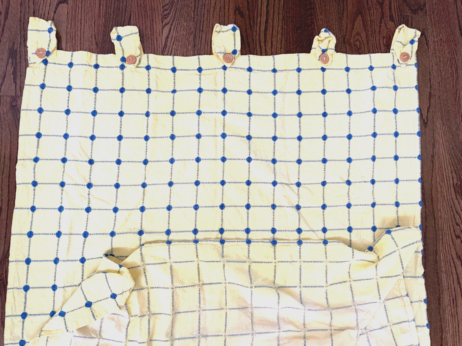 Crewel embroidery handmade window curtains set checker wood buttons yellow blue