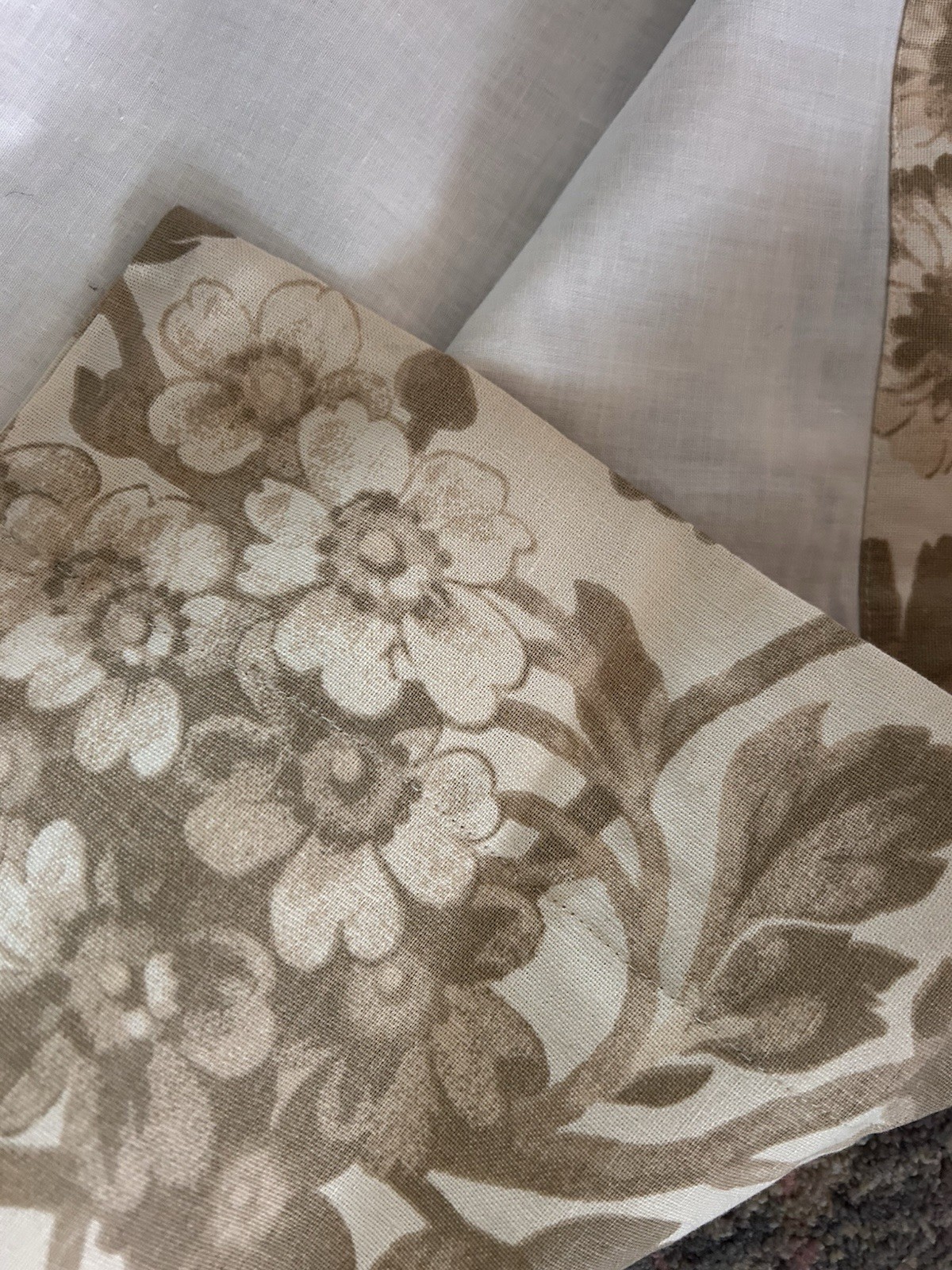 Floral Earth Tones Linen / Cotton Or Blend Curtain 50″W x 88”L Lined Lot Of .4