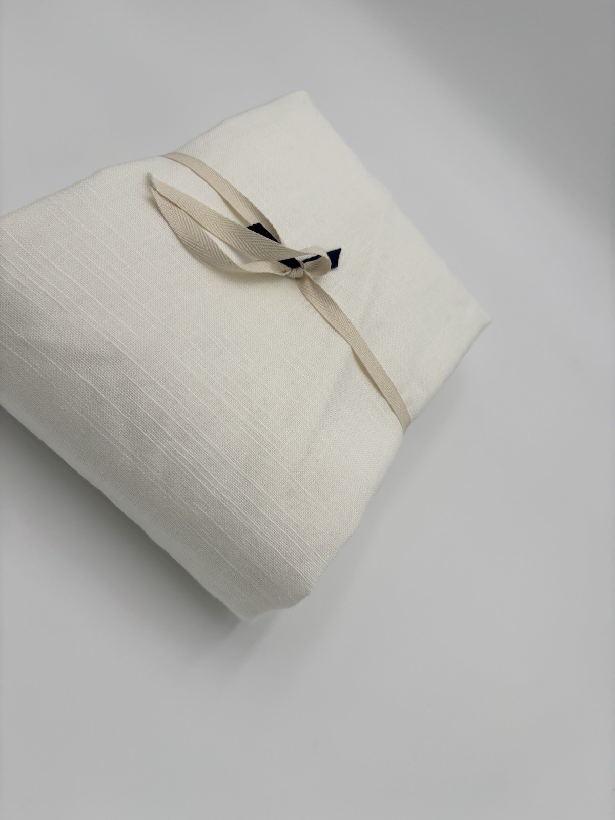 Pottery Barn Emery Linen Grommet Curtain ~ 50” x 84” ~ White ~ Ant Bronze ~ LF