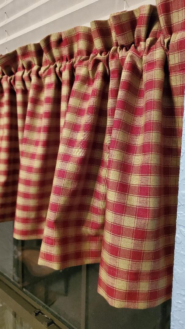 Rustic Primitive Country Red & Tan House Check Homespun Valance 68″x14″