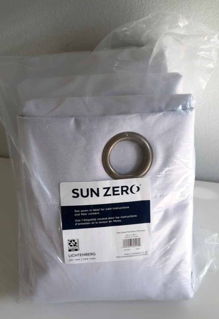 Sun Zero Lichtenberg Blackout Grommet Curtain Panels 100″x84″ White – New 2 Pack