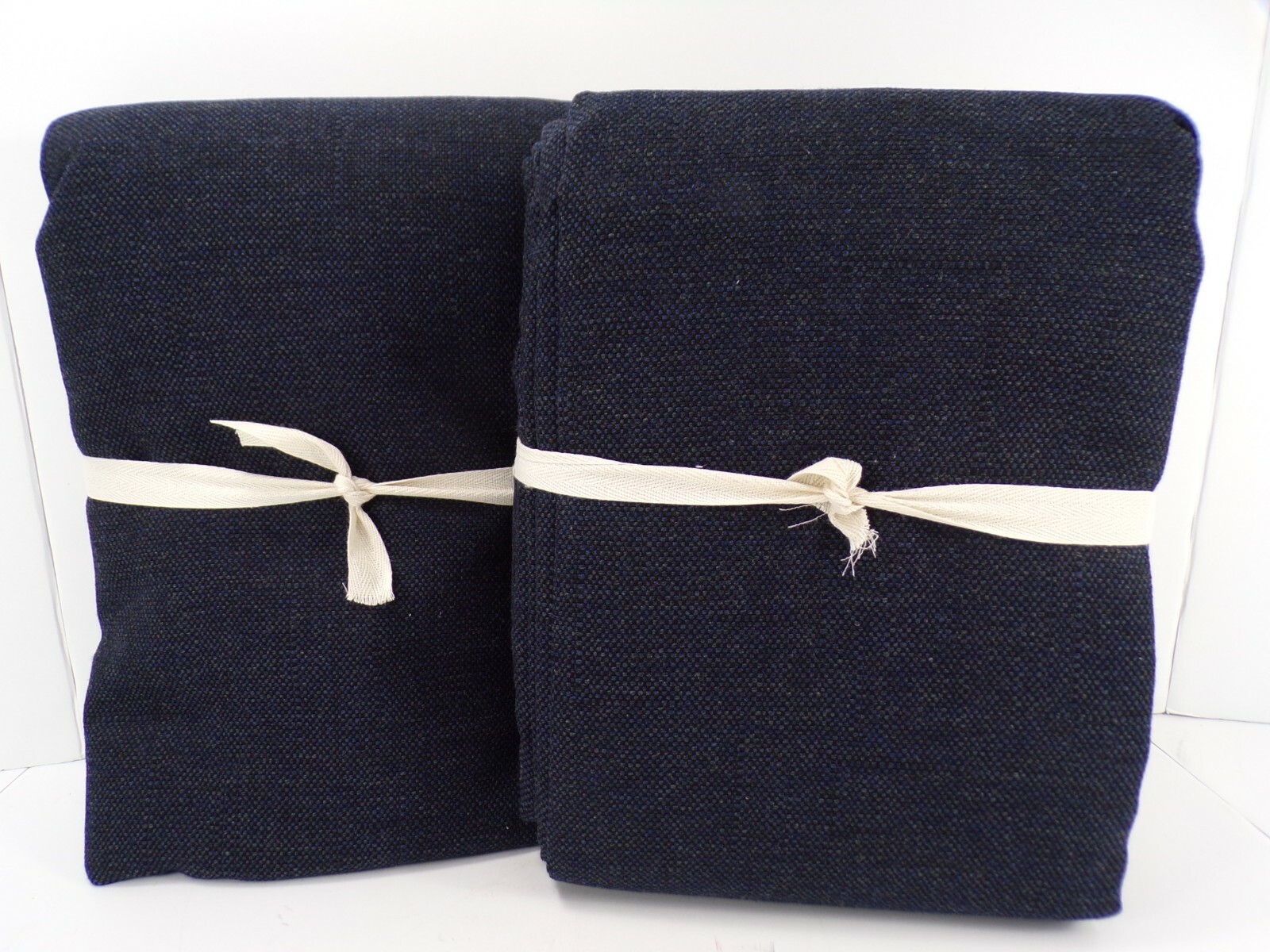 Pottery Barn S/2 Sunbrella Textured Canvas Indoor Curtain 50 x 108″ Indigo #N209