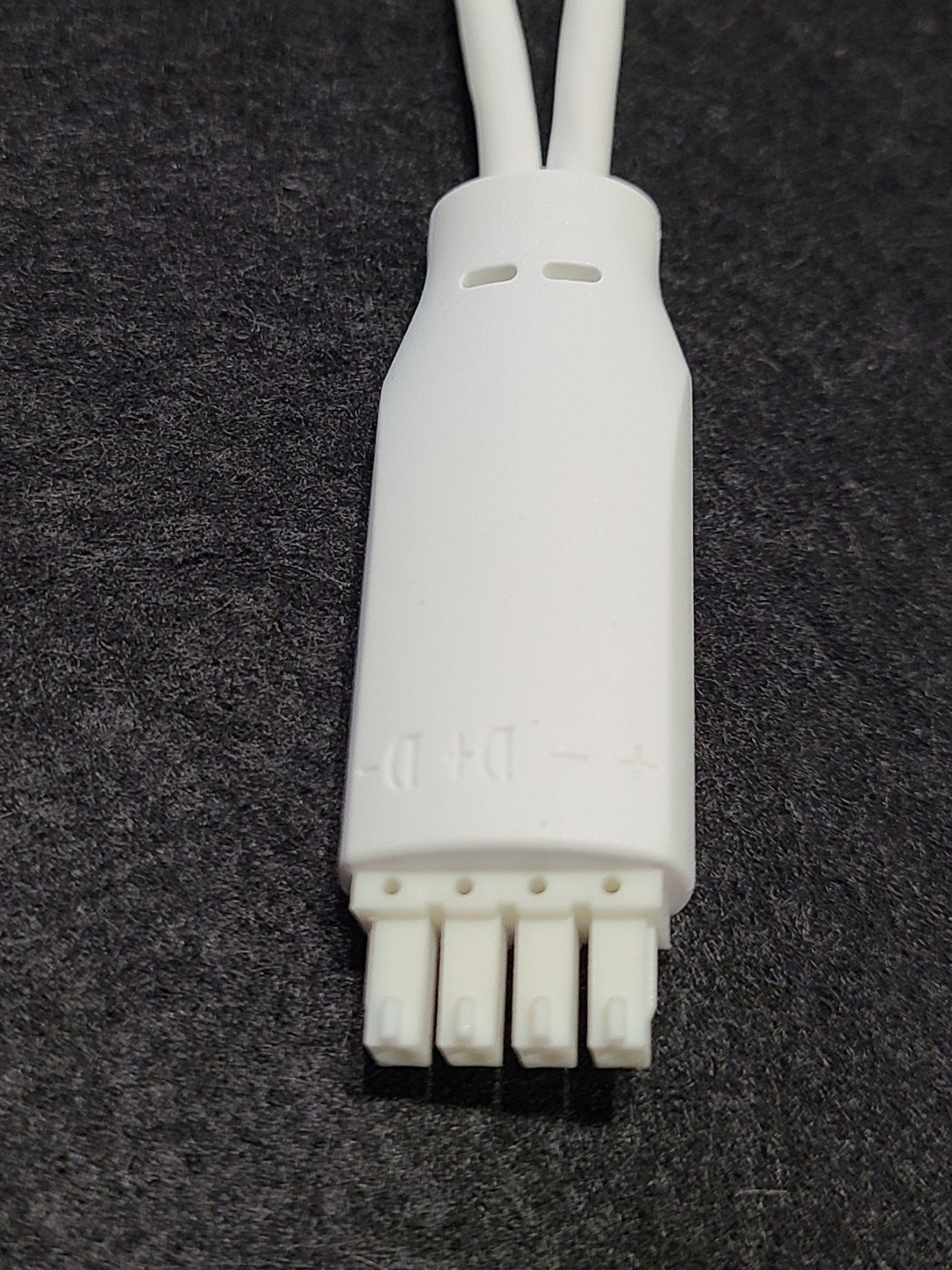 Lot Of 2 Hunter Douglas Powerview+ 4 Wire Y Connector Daisy Chain – New 1014260