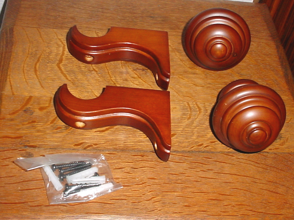 Drapery Hardware 1-1/4″ Wood Finials & Rod Holders