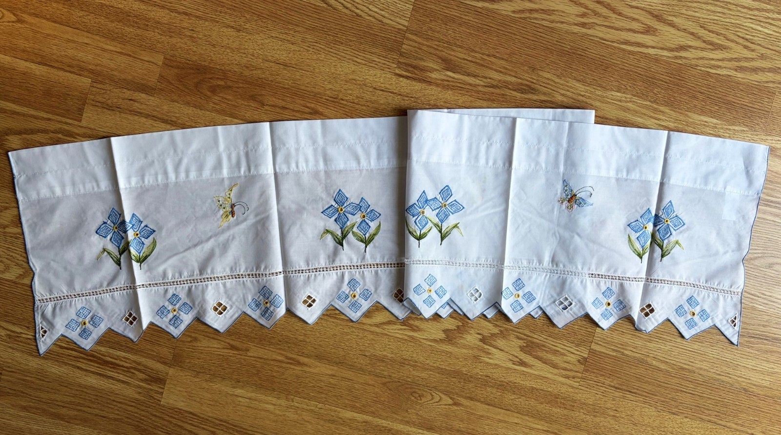 Embroidered Topper Valance Cutwork 12x68in. Butterflies Blue Flowers Rod Pocket