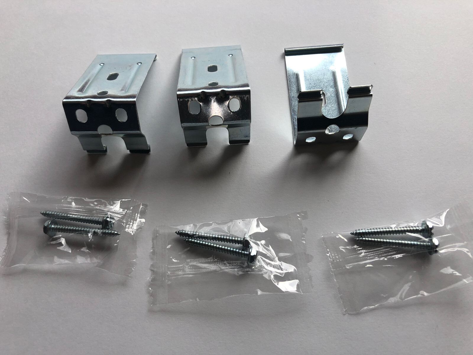 Graber/Bali Crystal Pleat Cordless Cellular Shade Bracket metal Qty 3 + hardware