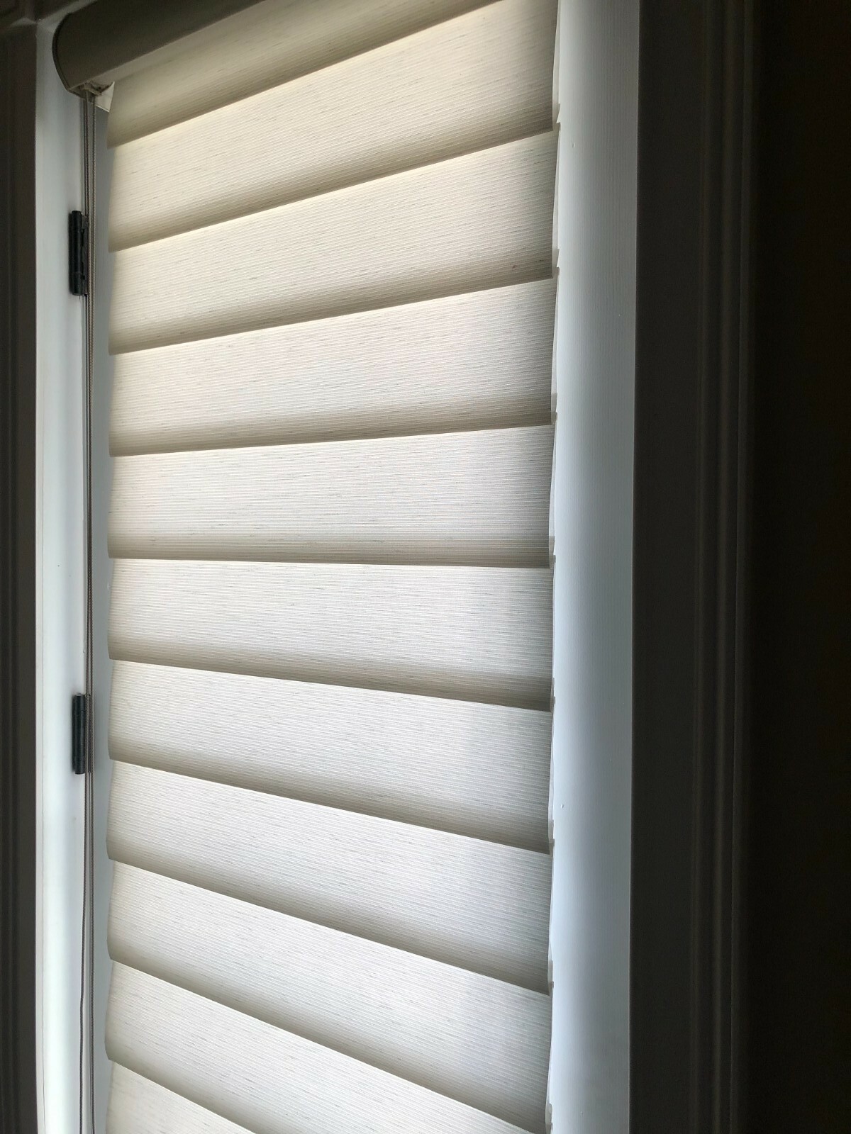 Hunter Douglas Pirouette 5″ Vane Shades