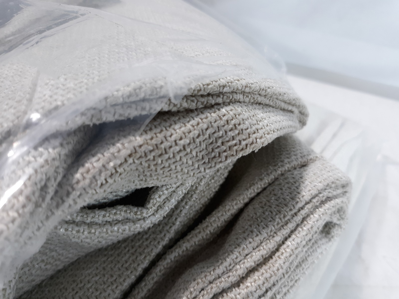 Bemz Anabel V2 Sofa Cover Eggshell (Box2A) – Machine Washable