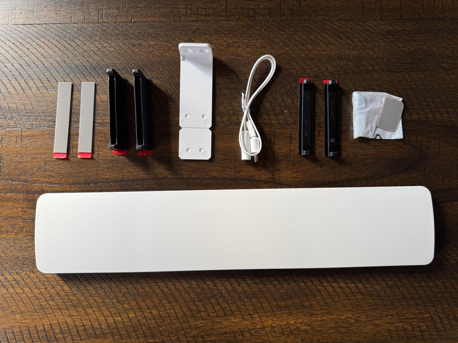 Hunter Douglas New Solar Kit for rechargeable batteries (White)