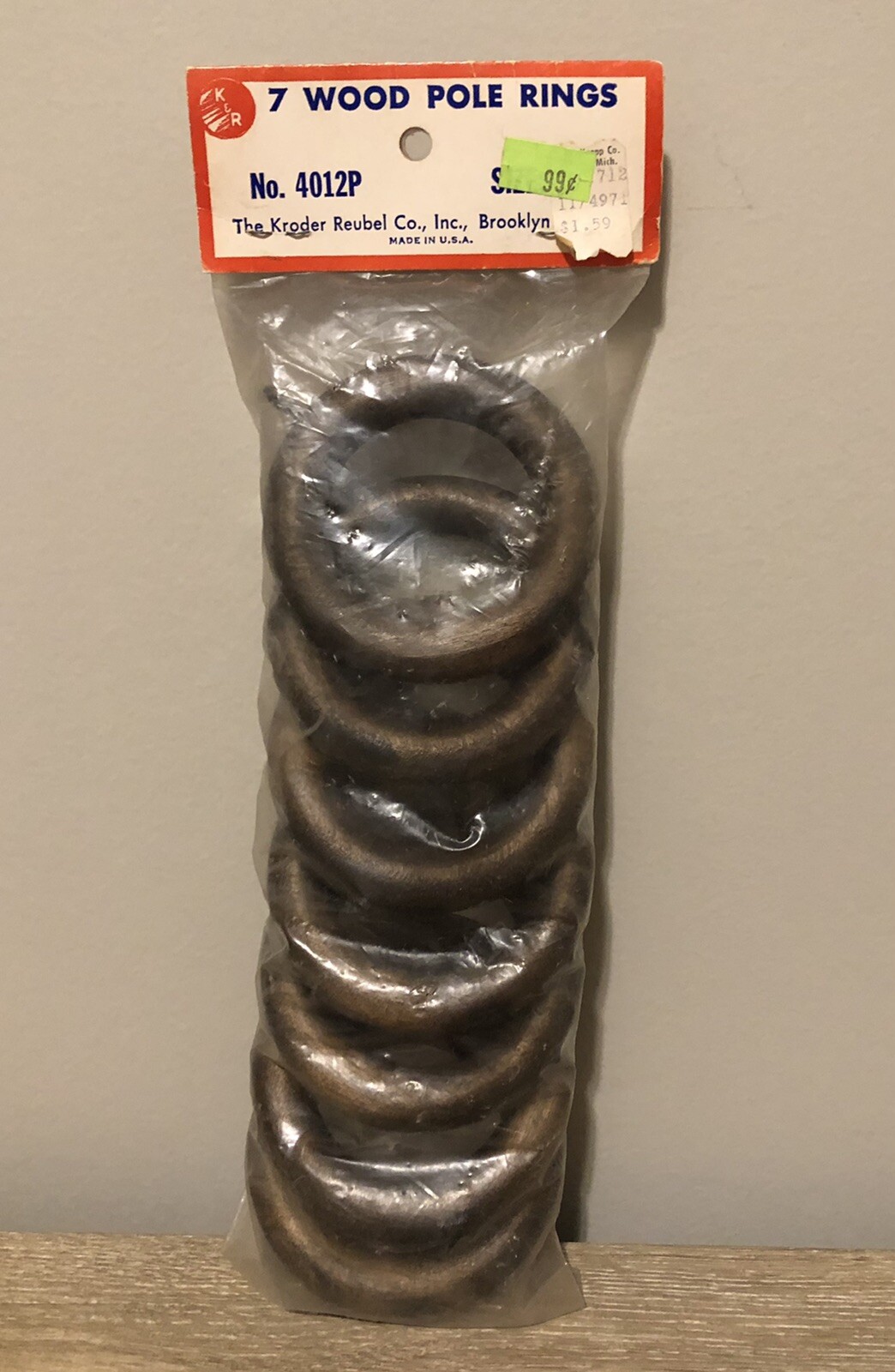 Vintage Wood Drapery Pole Rings With Eyelet (7) Size 1 3/4” Kroder Reubel Co USA