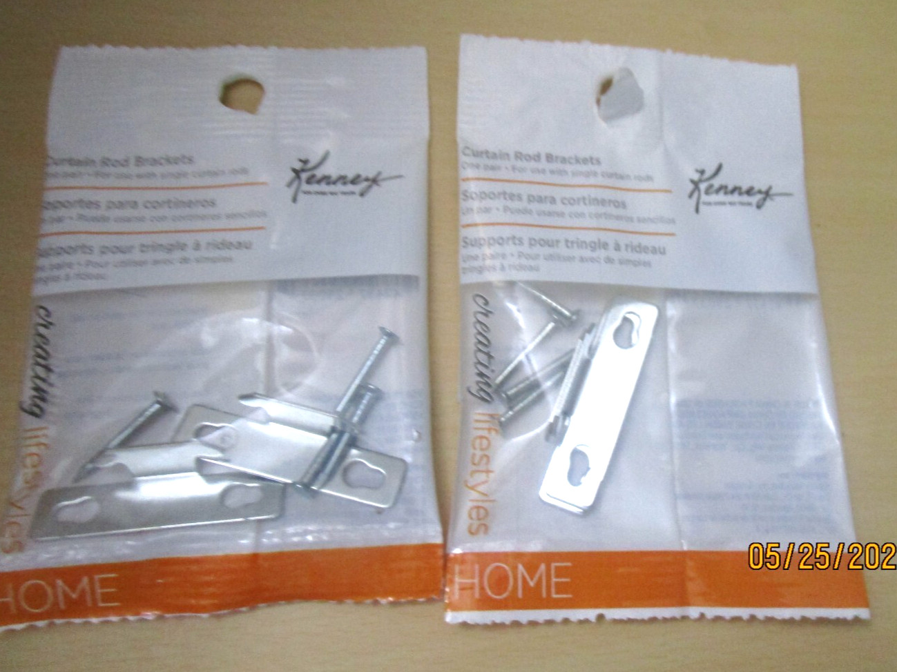 NEW LOT OF 2 PACKS 4 TOTAL brackets Kenney KN851 Single Curtain Rod Bracket 1.5″