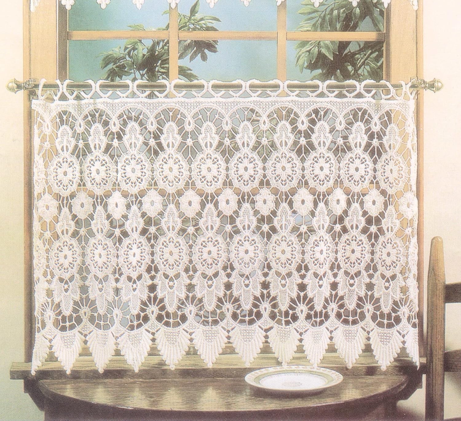 Medallion Macramé Tier 24″,Ecru, 35W x 24L
