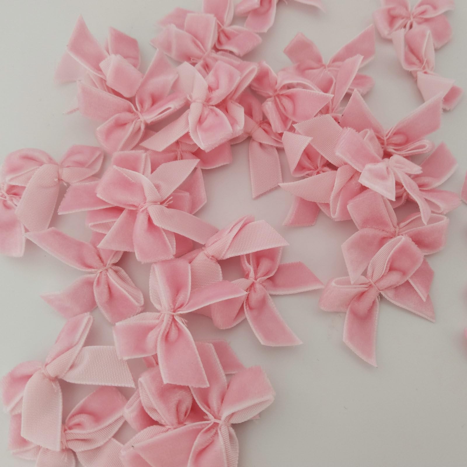 50pcs 1.2-Inch Mini Ribbon Bows in Baby Pink Velvet for Crafts Small Applique…