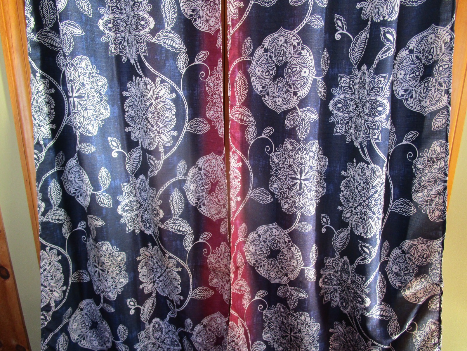 S.L. Home Fashions Set of 2 Curtain Panels Drapes 36″ x 82.5″ Bronze Grommets
