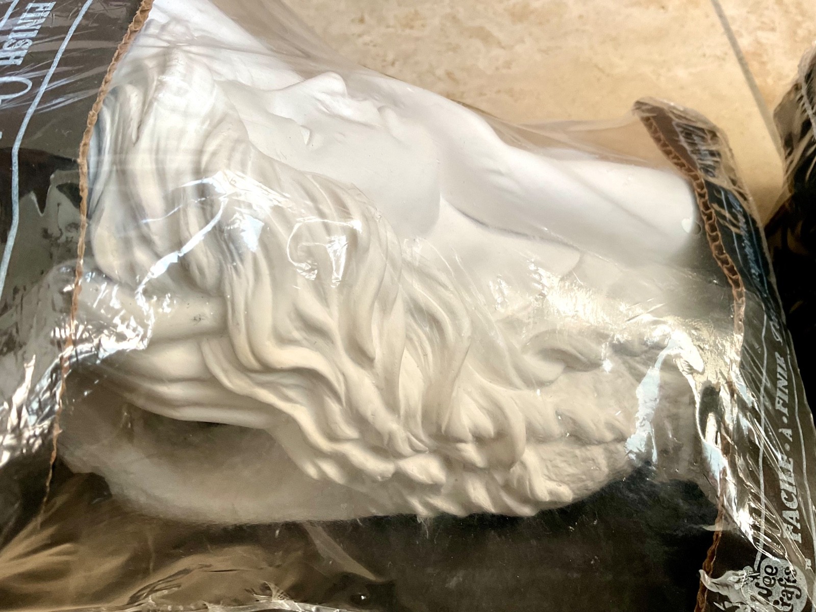 Women Busts Curtain Rod Holder Bracket White Feminine Decorative pair