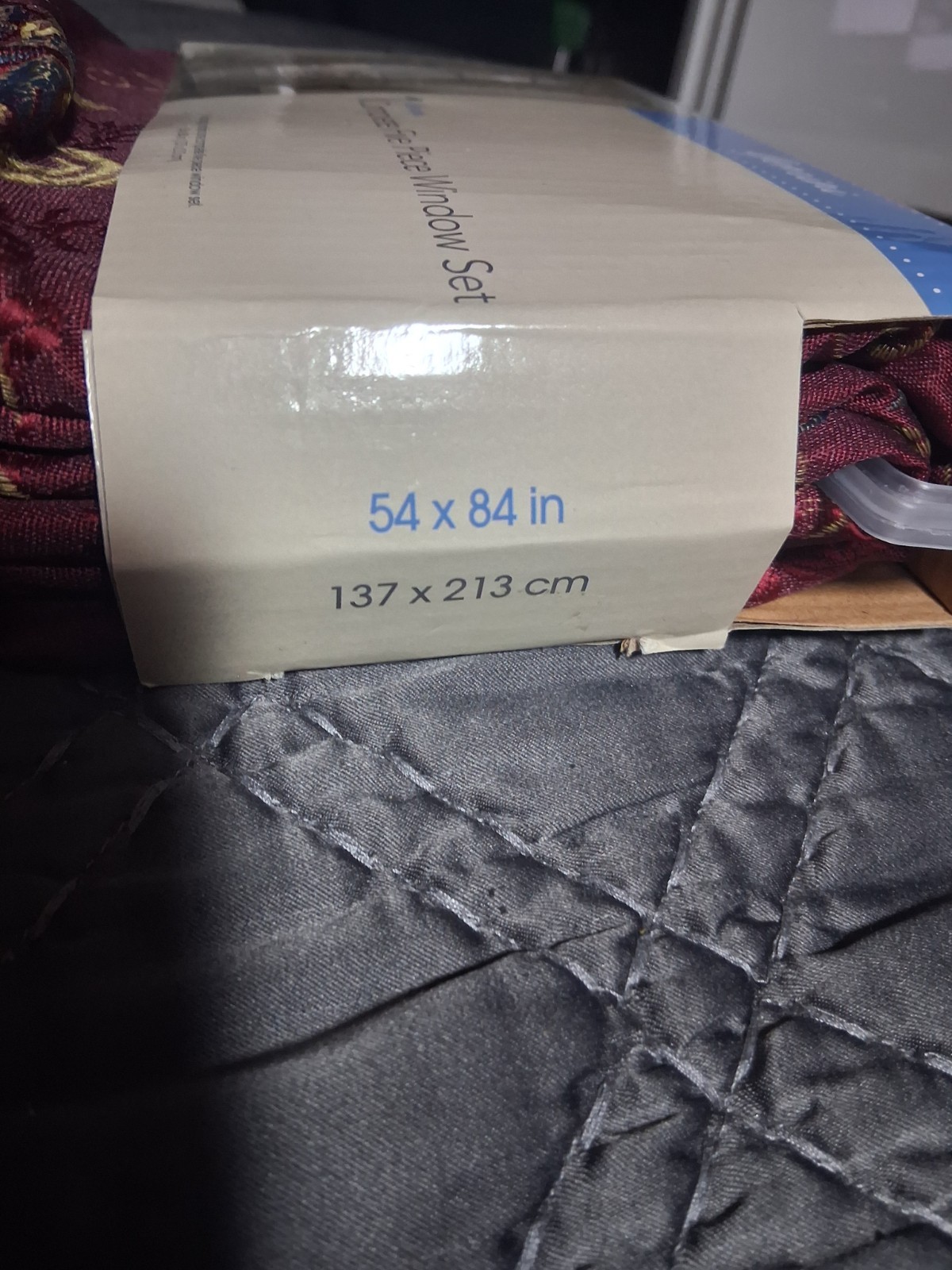 5 Piece Window Complete Set – Gemini 54″ X 84″ – Burgundy