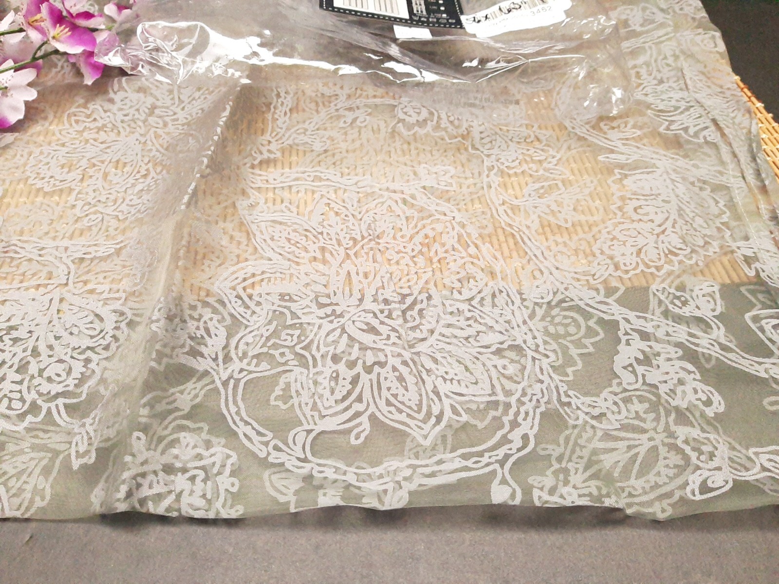 PAIR JINCHAN GRAY PAISLEY SCROLL SHEER VOILE CURTAIN PANELS ~ 56″ X 63″ ~ NEW