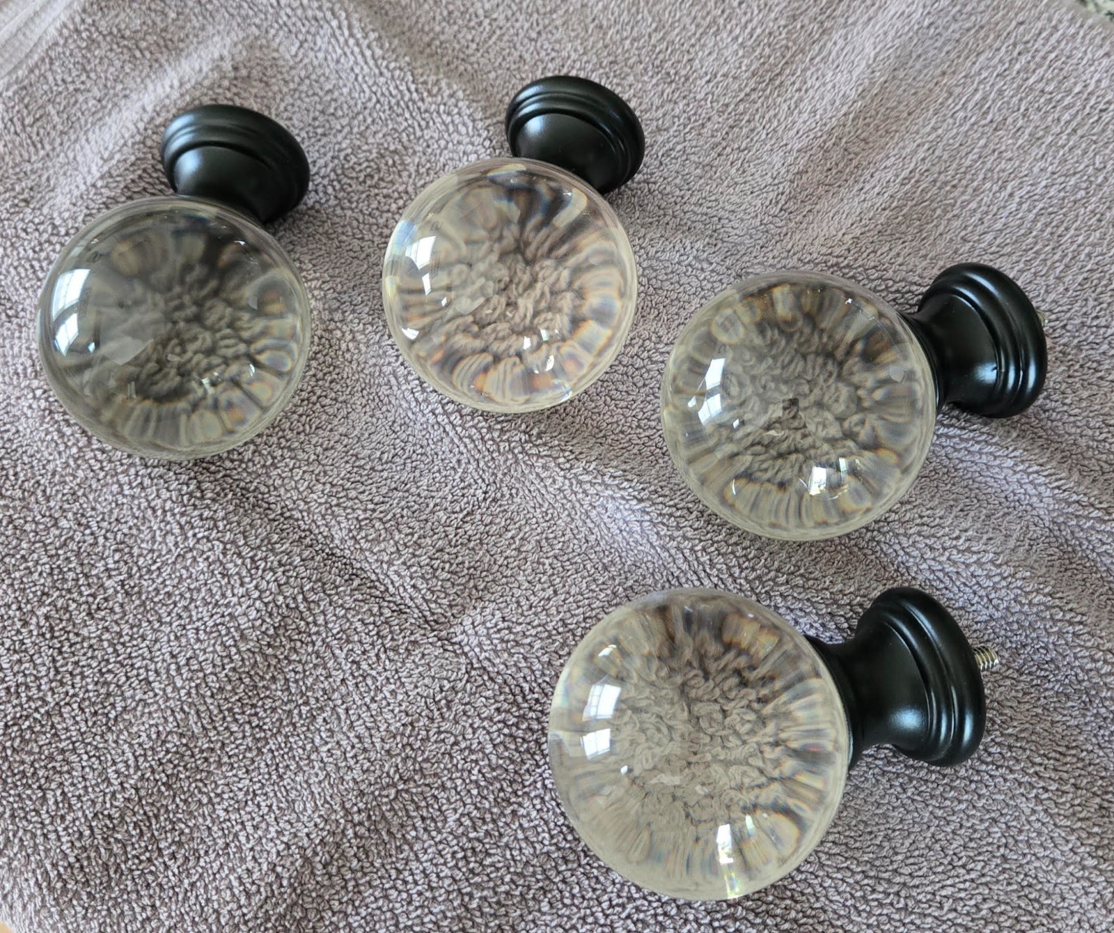 BED BATH & BEYOND BRONZE CRYSTAL ROUND FINIALS for 1 1/4″ CURTAIN ROD-SET OF 4