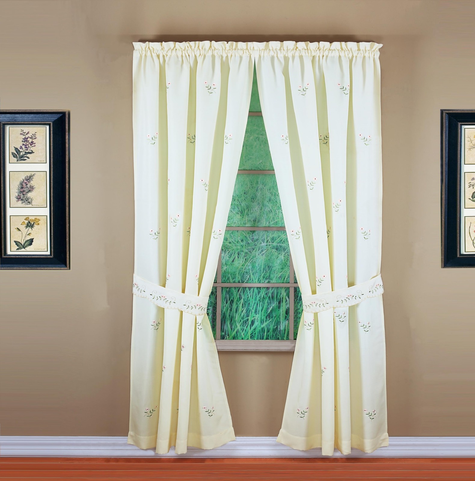 , Forget-Me-Not Panel Pair 84″, Ecru/Rose, 4-Piece-Set, 80″ W x 84″ L