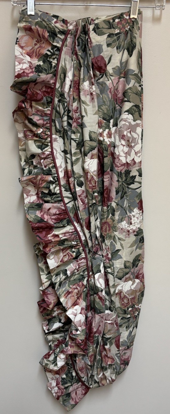 1 CROSCILL ARBOR ROSE CABBAGE PINK ROSES RUFFLED GATHERED VALANCE 84” X 17″