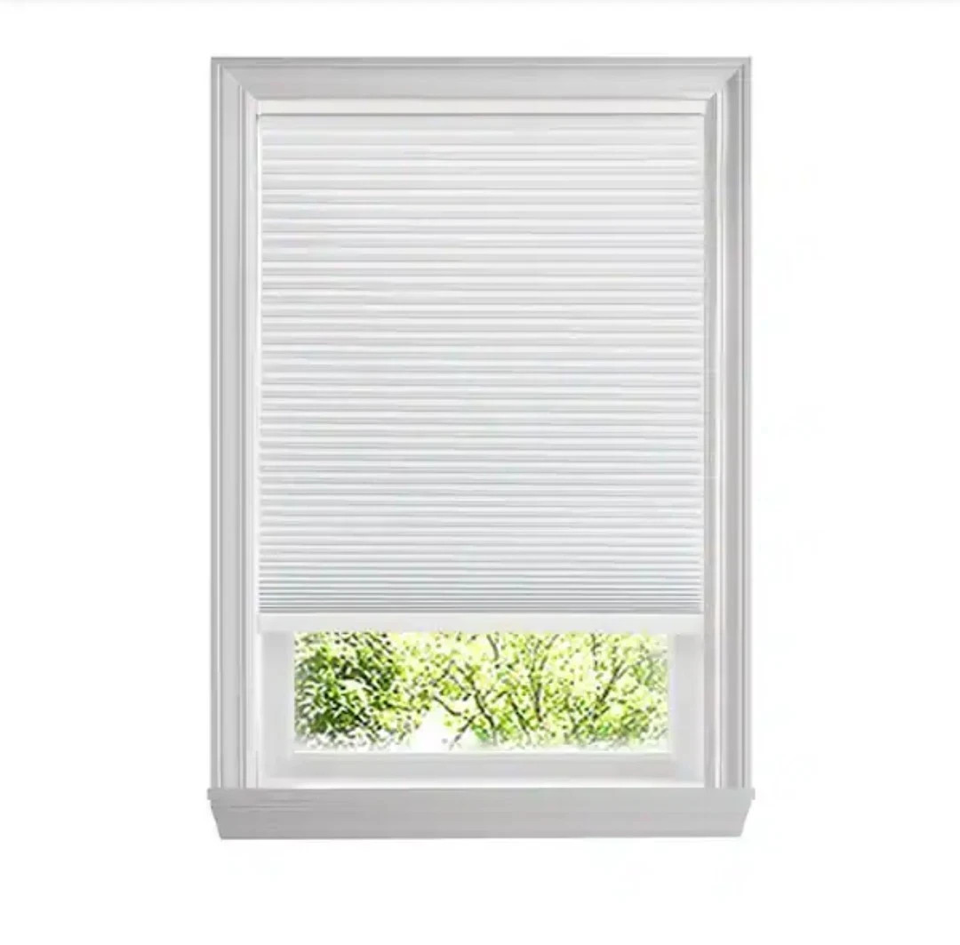 HOME DECORATORS’ CORDLESS CELLULAR SHADE SNOW DRIFT WHITE 34X72(ACTUAL33.625″)