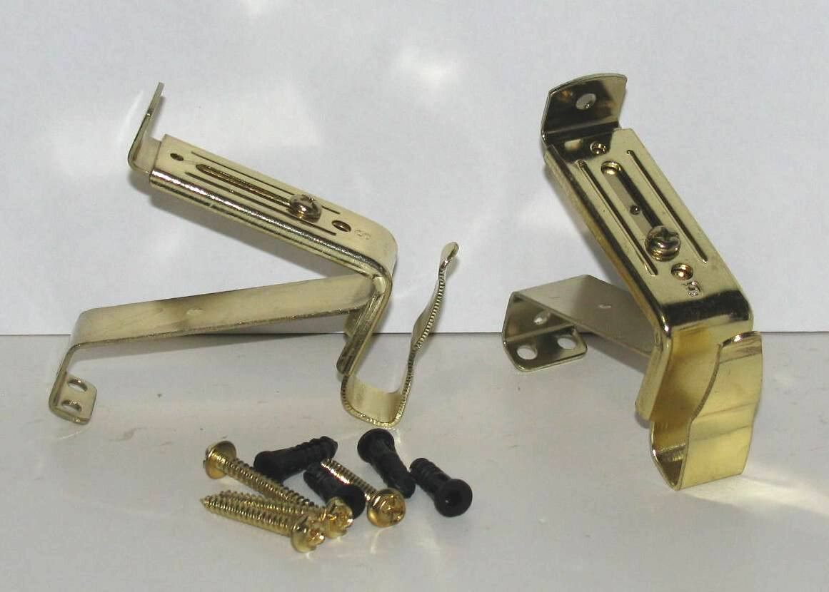 Graber Mounting Brackets for Decorative Traverse Rod, finish Brass